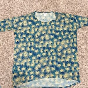 Short Sleeve Dolman Tee - Blue & Yellow Starburst Pattern